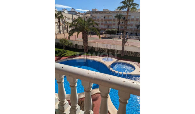 Wiederverkauf - Wohnung - Torrevieja - Playa del Cura