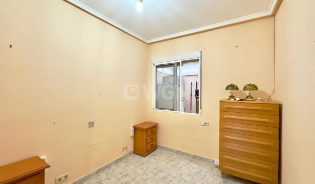 Resale - Apartment / flat - Torrevieja - La Mata Pueblo