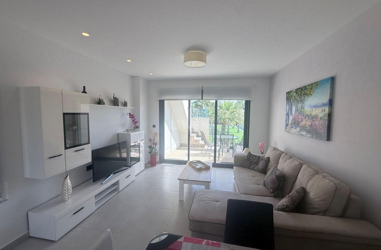 Resale - Bungalow - Guardamar del Segura - Oasis Beach