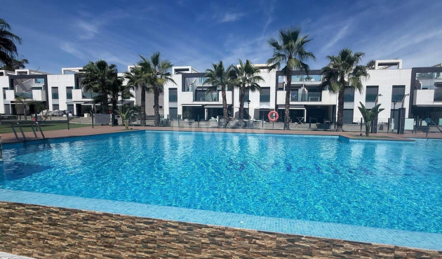 Resale - Bungalow - Guardamar del Segura - Oasis Beach