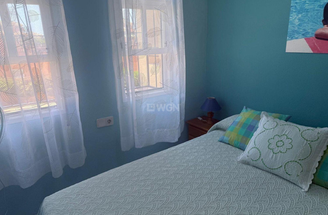 Resale - Bungalow - Orihuela Costa - Los Almendros-la Florida