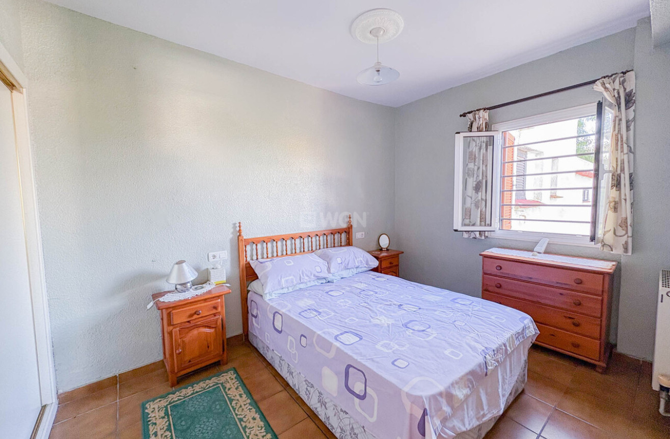 Resale - Villa - Los Balcones - Costa Blanca