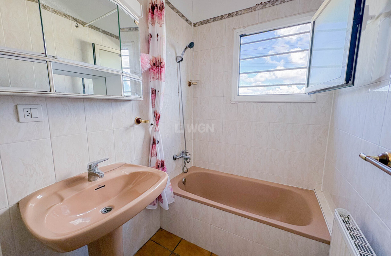 Resale - Villa - Los Balcones - Costa Blanca