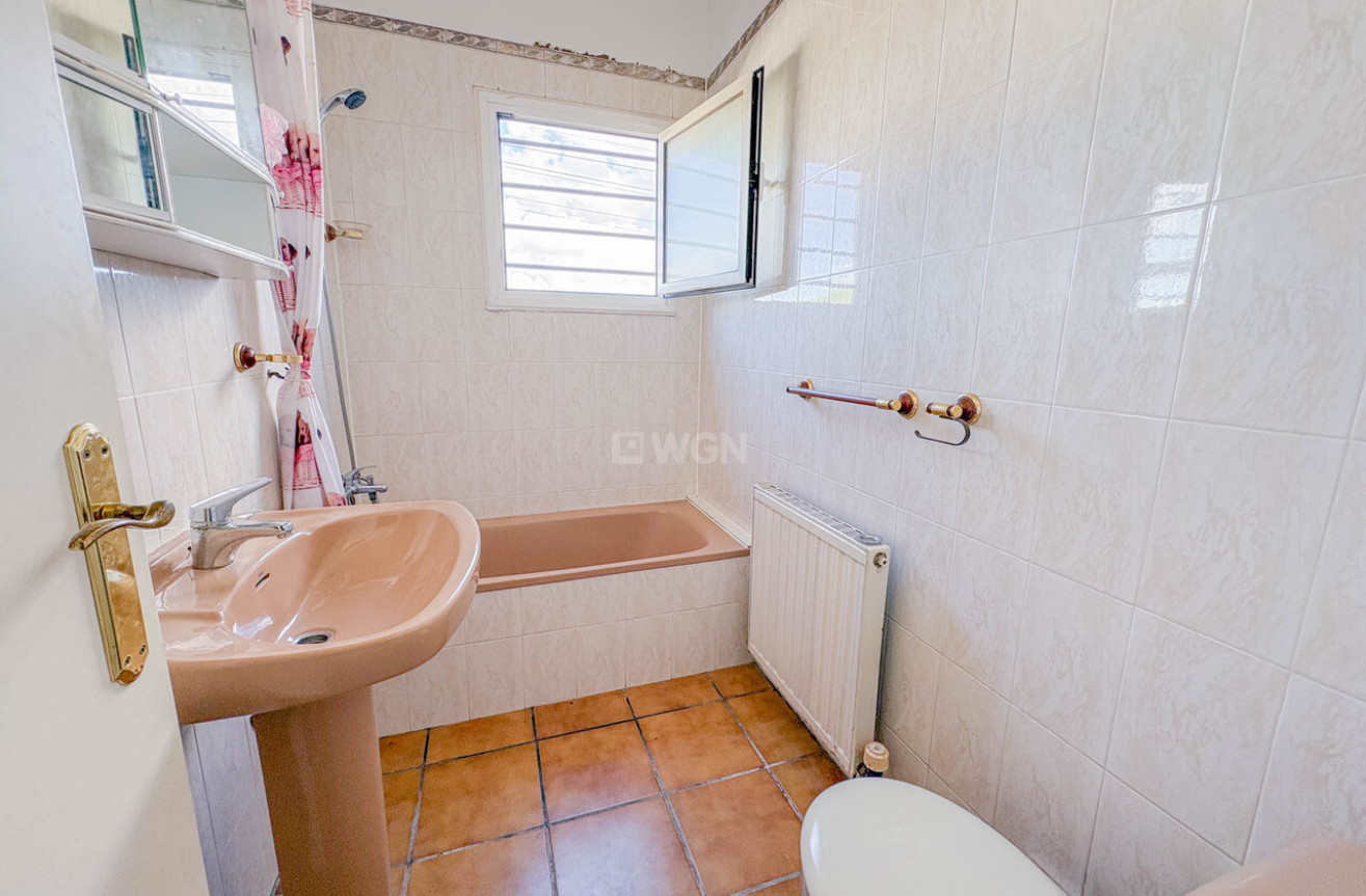 Resale - Villa - Los Balcones - Costa Blanca