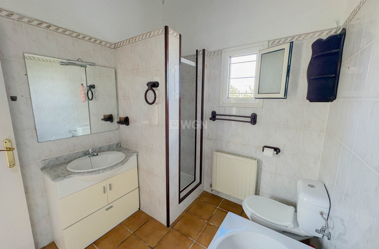 Resale - Villa - Los Balcones - Costa Blanca