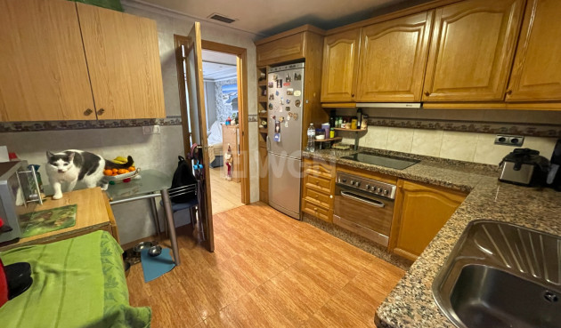 Resale - Apartment / flat - Torrevieja - Costa Blanca