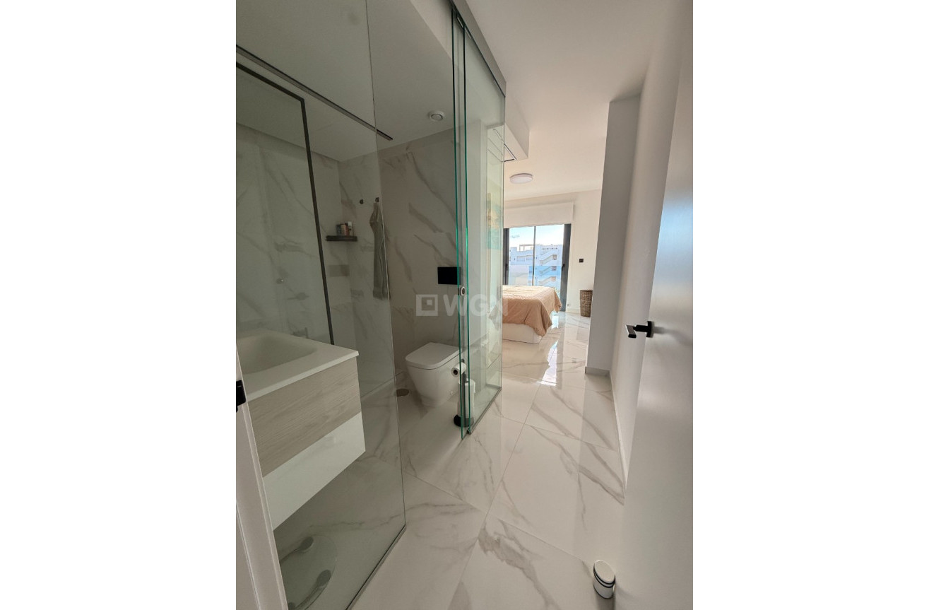 Resale - Apartment / flat - Guardamar del Segura - Costa Blanca