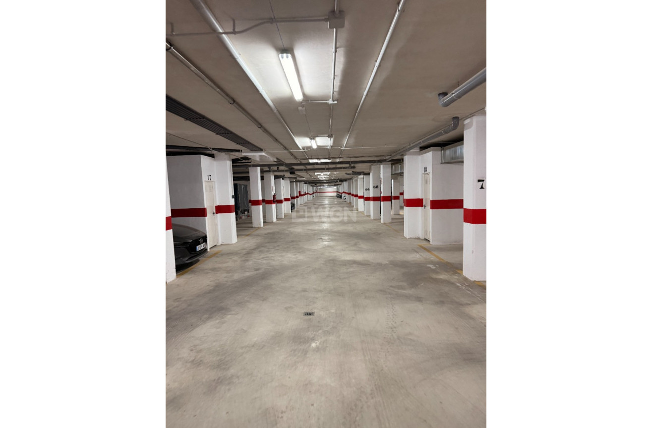 Resale - Apartment / flat - Guardamar del Segura - Costa Blanca