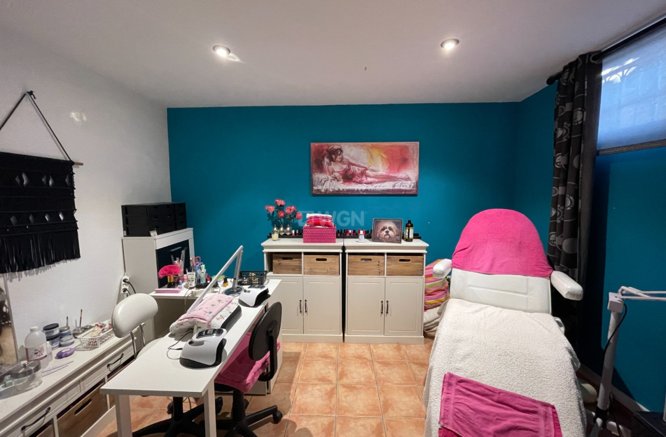 Odsprzedaż - Villa - Benijofar - Costa Blanca