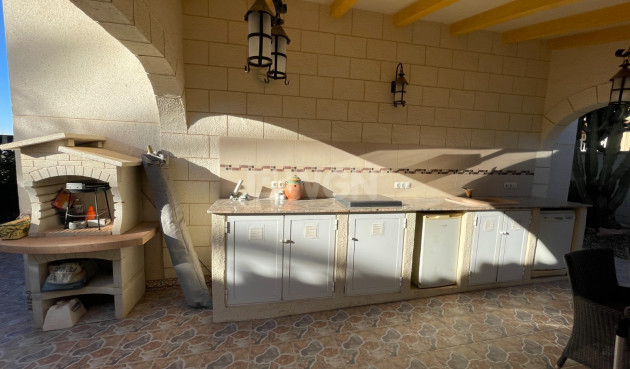 Odsprzedaż - Villa - Benijofar - Costa Blanca