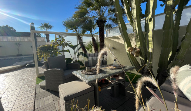 Odsprzedaż - Villa - Benijofar - Costa Blanca