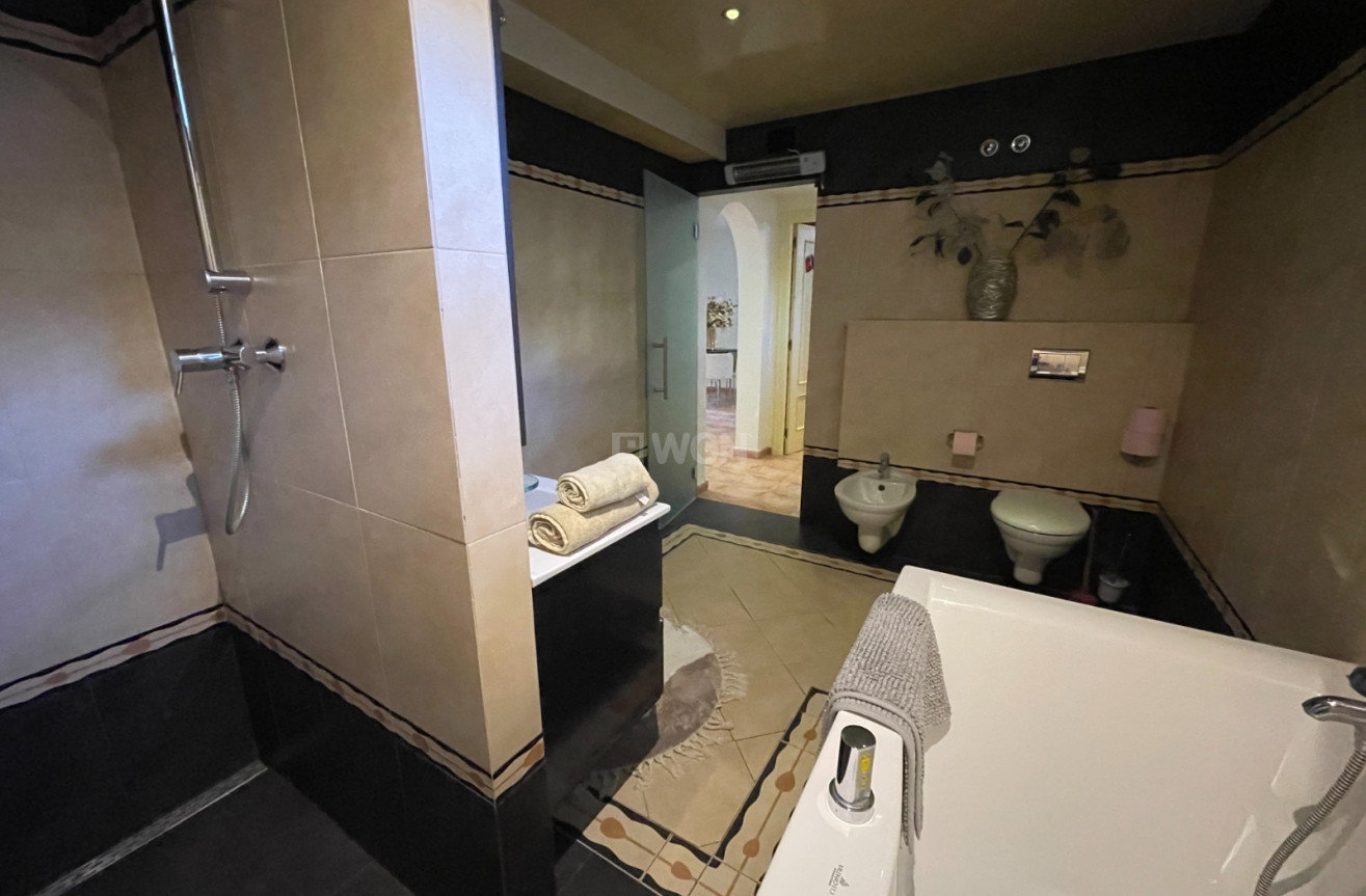 Odsprzedaż - Villa - Benijofar - Costa Blanca