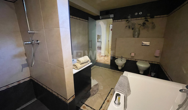 Odsprzedaż - Villa - Benijofar - Costa Blanca