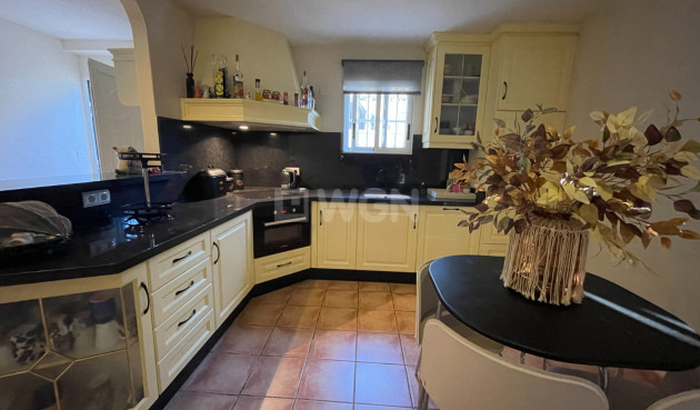 Odsprzedaż - Villa - Benijofar - Costa Blanca