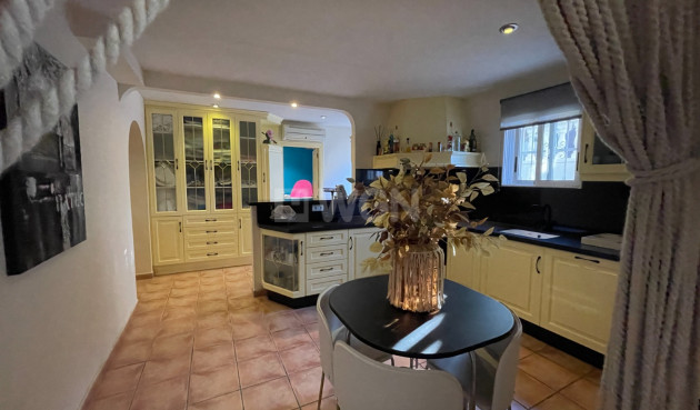 Odsprzedaż - Villa - Benijofar - Costa Blanca