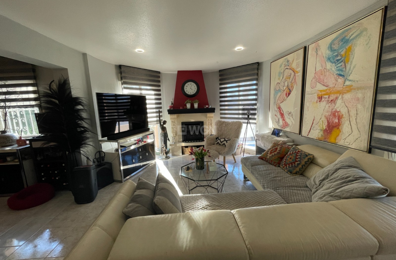 Odsprzedaż - Villa - Benijofar - Costa Blanca