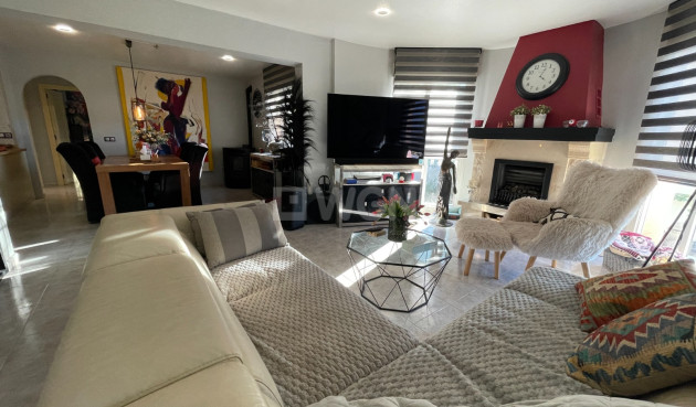 Odsprzedaż - Villa - Benijofar - Costa Blanca