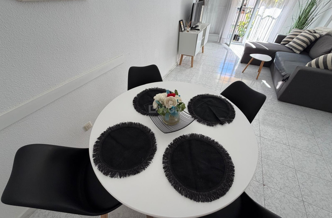 Odsprzedaż - Mieszkanie w bloku - Lo Pagan - Villananitos