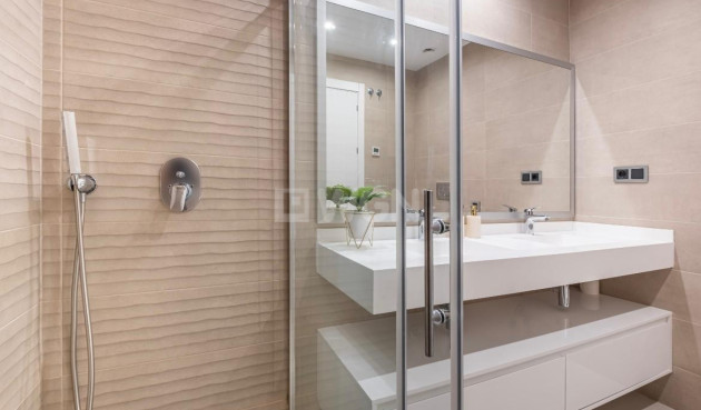 Resale - Apartment / flat - Benidorm - Playa de Poniente