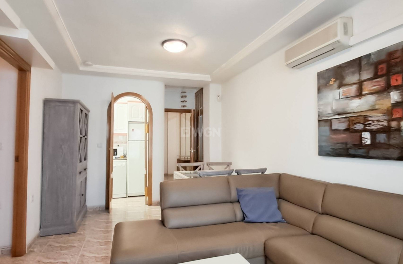 Resale - Apartment / flat - Torrevieja - Playa del Cura