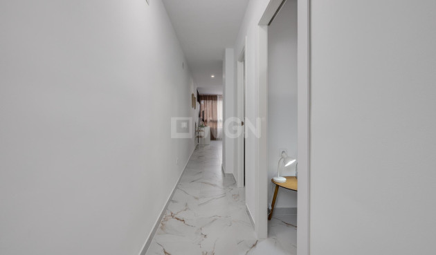 Resale - Apartment / flat - Torrevieja - Cabo Cervera