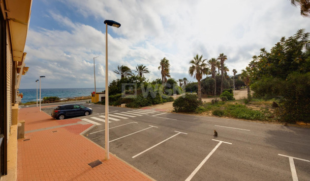 Resale - Apartment / flat - Torrevieja - Cabo Cervera