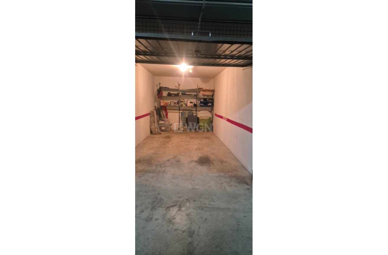 Resale - Apartment / flat - Torrevieja - La Mata Pueblo