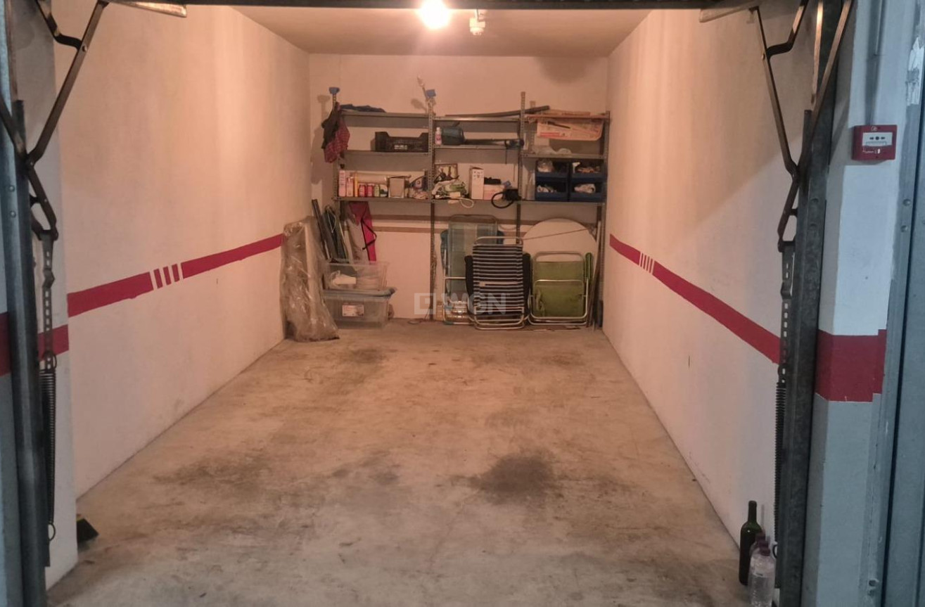 Resale - Apartment / flat - Torrevieja - La Mata Pueblo