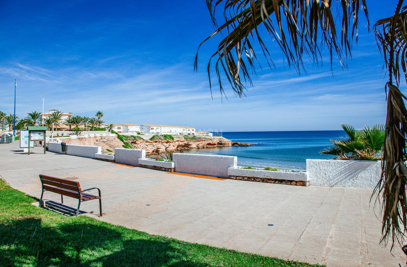 Reventa - Villa - Orihuela Costa - Costa Blanca