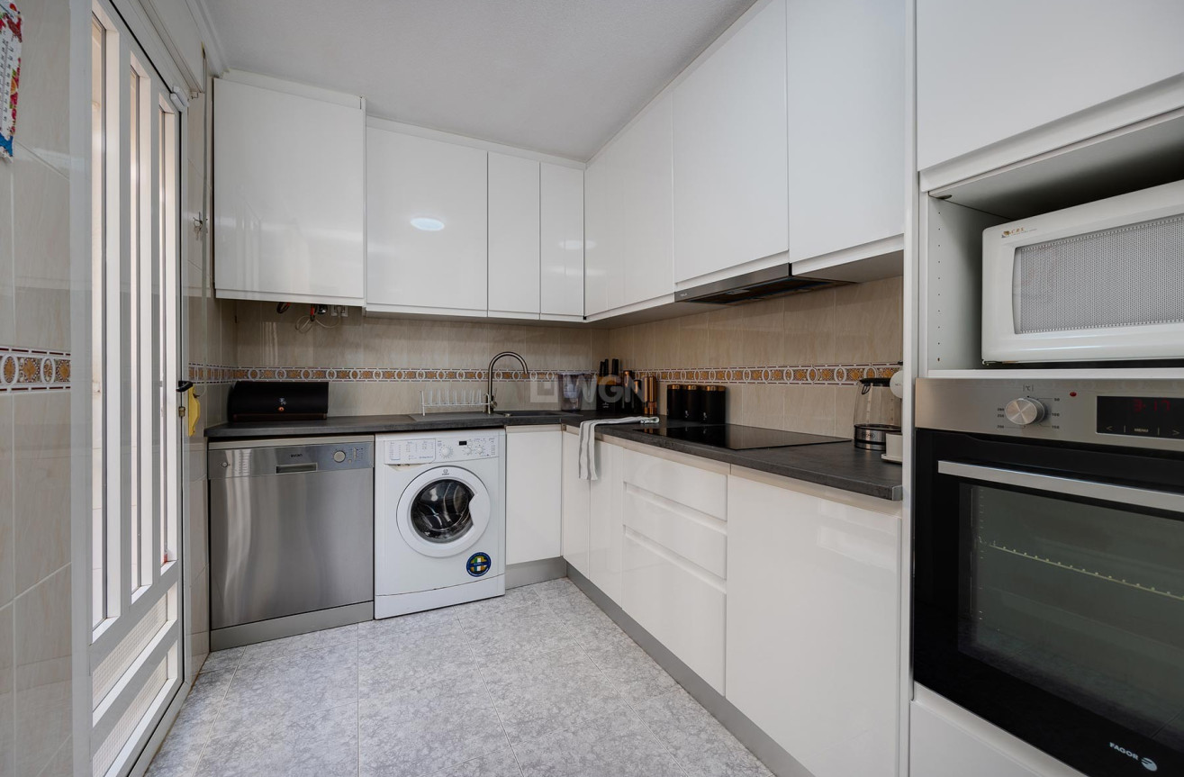 Resale - Villa - Torrevieja - Costa Blanca