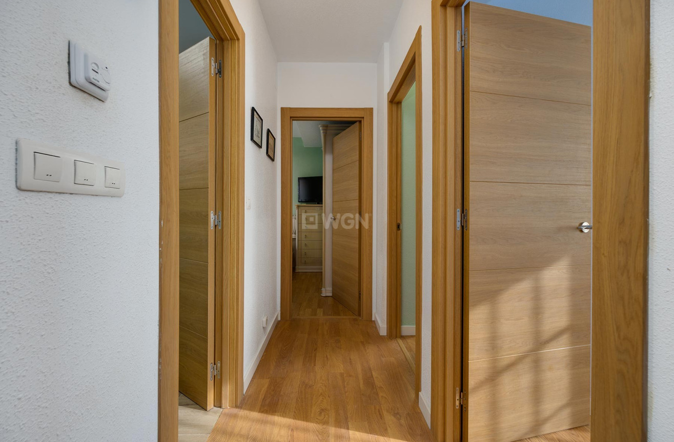 Resale - Villa - Torrevieja - Costa Blanca