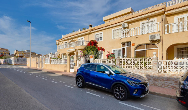Resale - Villa - Torrevieja - Costa Blanca
