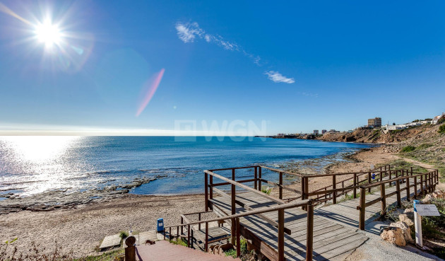 Resale - Villa - Torrevieja - Costa Blanca