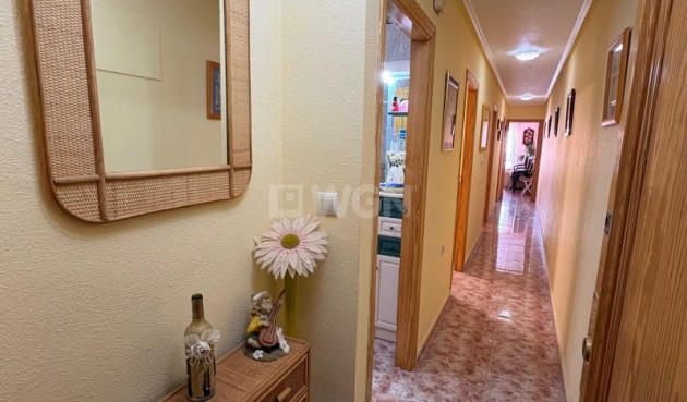 Odsprzedaż - Mieszkanie w bloku - Torrevieja - Costa Blanca