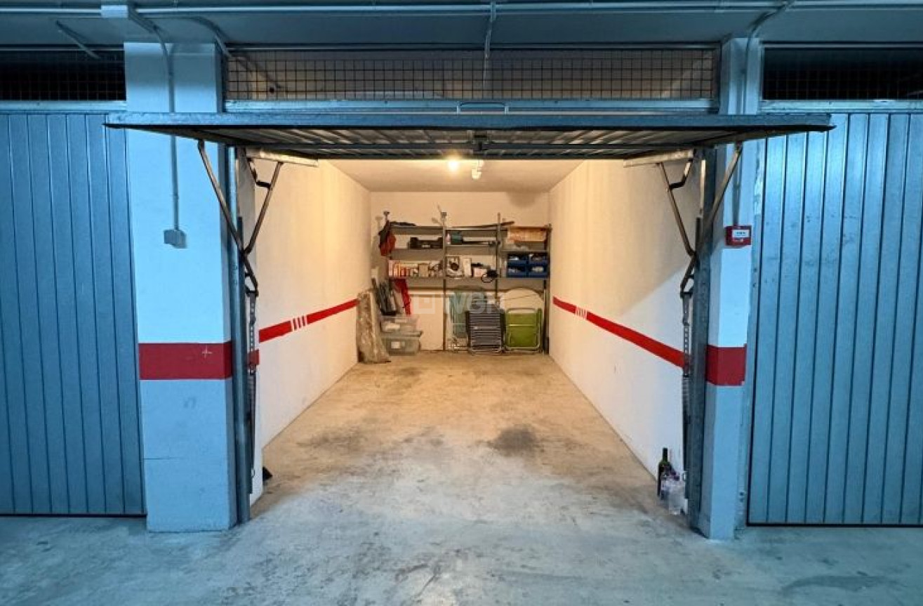 Odsprzedaż - Mieszkanie w bloku - Torrevieja - Costa Blanca