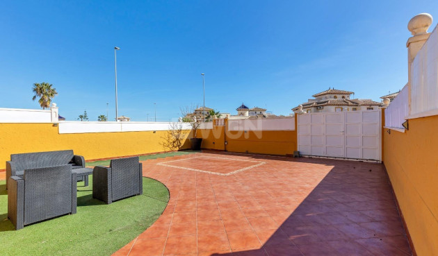 Resale - Villa - Cabo Roig - Lomas de Cabo Roig