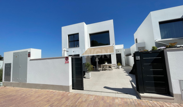 Resale - Villa - Formentera del Segura - Costa Blanca