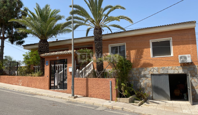 Reventa - Villa - Benijofar - Costa Blanca