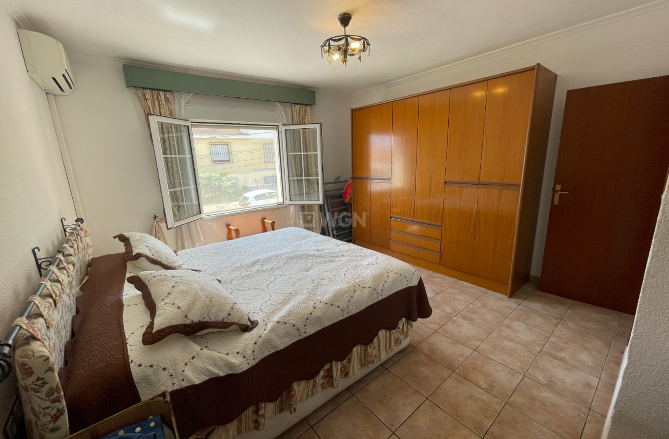 Reventa - Villa - Benijofar - Costa Blanca