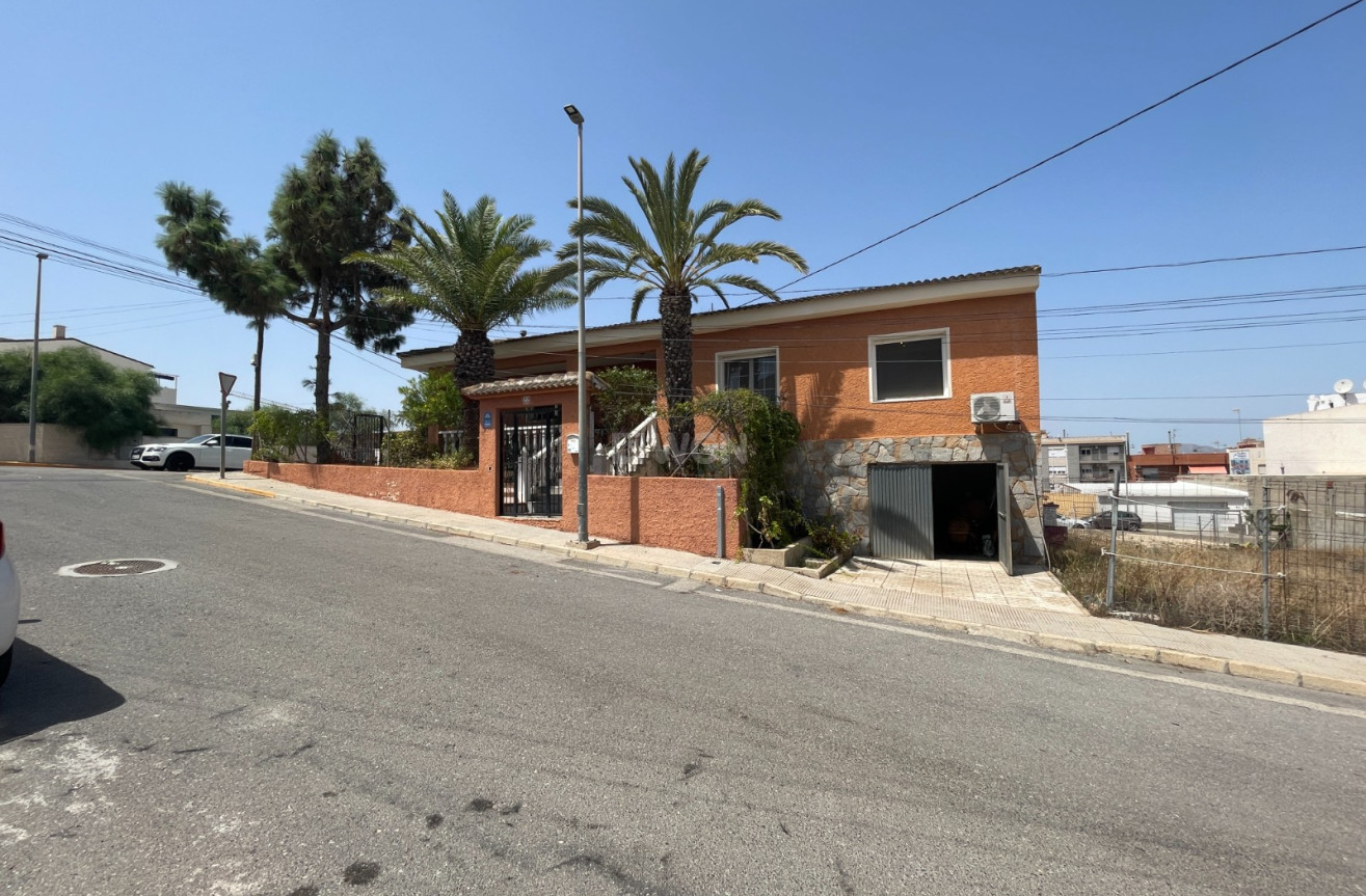 Reventa - Villa - Benijofar - Costa Blanca