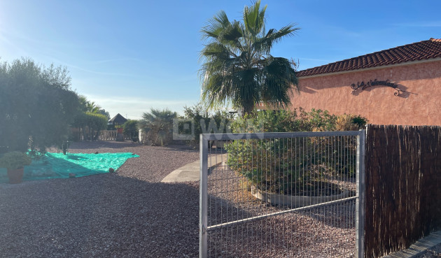 Odsprzedaż - Villa - Crevillent - Inland