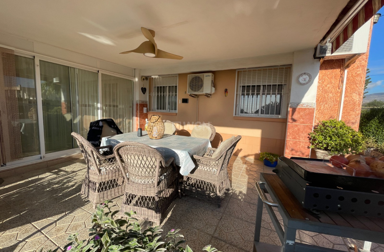 Odsprzedaż - Villa - Crevillent - Inland