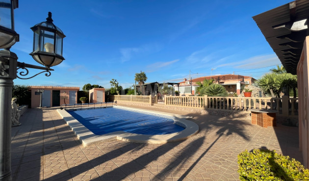 Odsprzedaż - Villa - Crevillent - Inland