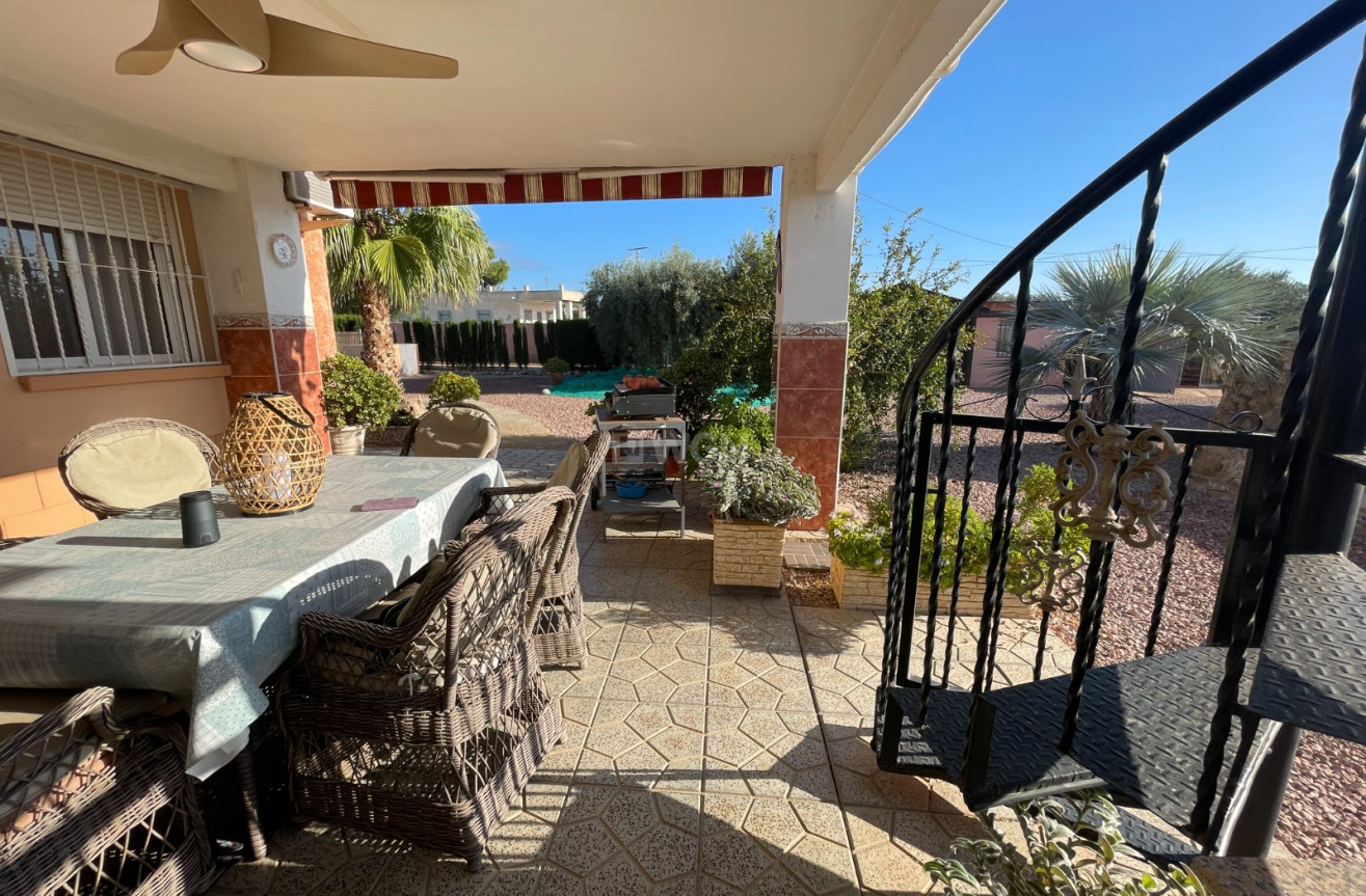 Odsprzedaż - Villa - Crevillent - Inland