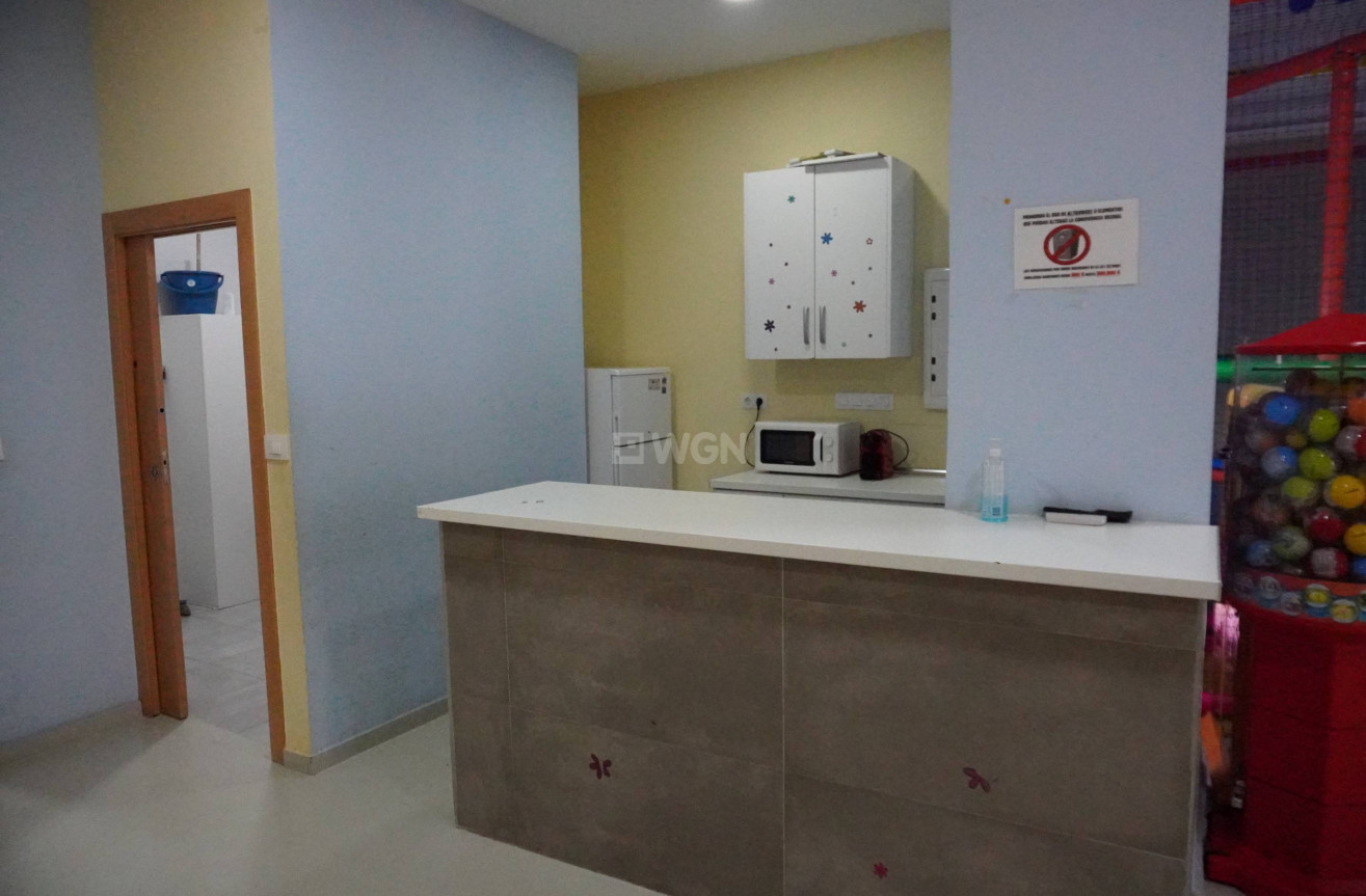 Resale - Commercial - Murcia - Barrio Del Carmen