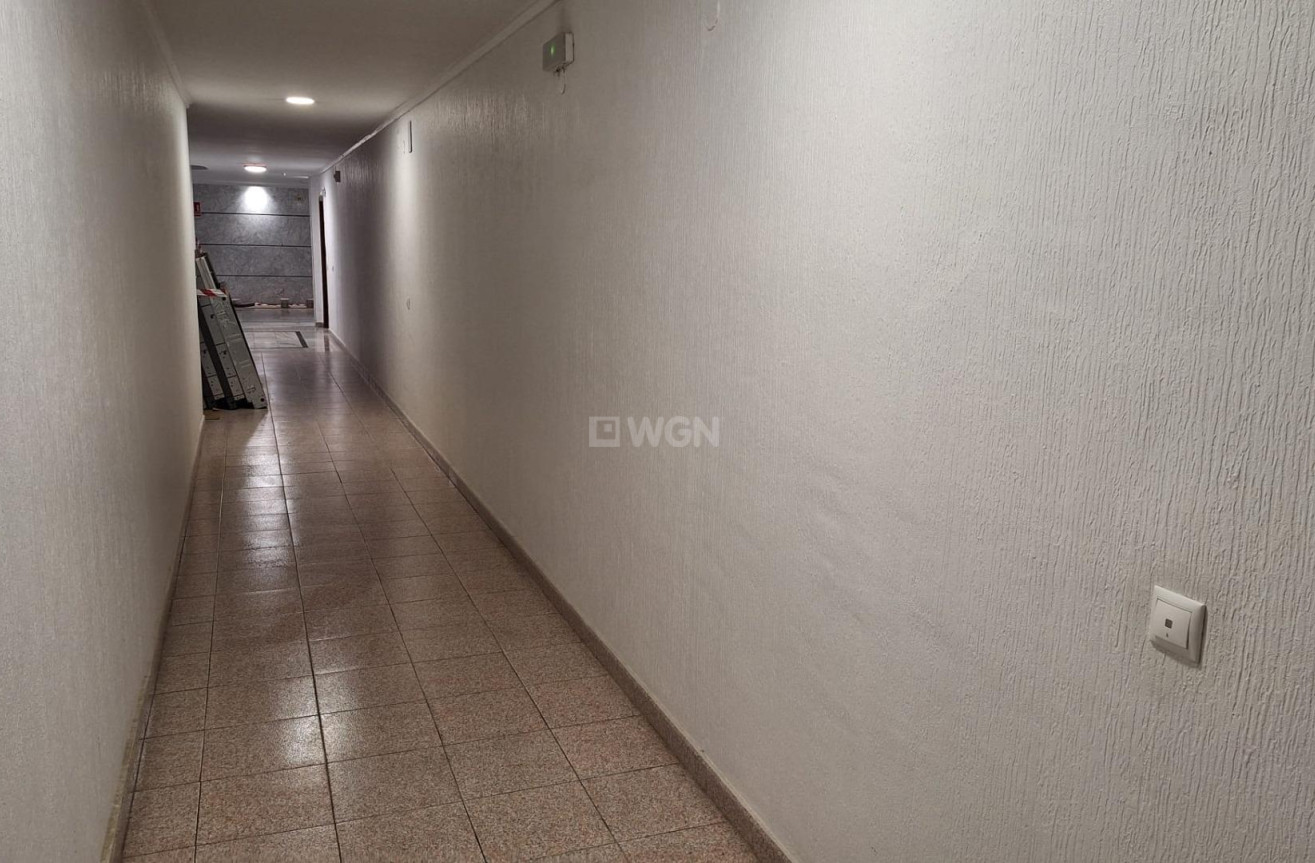 Resale - Apartment / flat - Torrevieja - Acequion