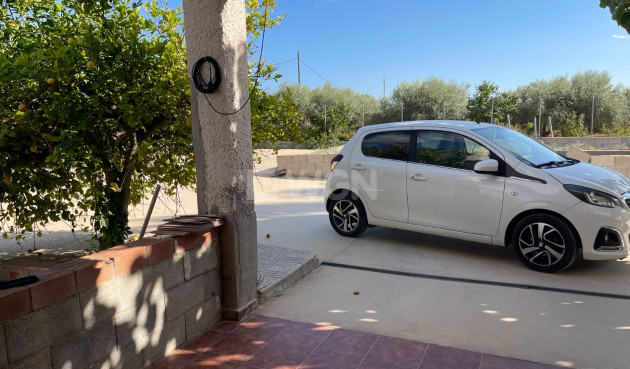 Resale - Villa - Crevillent - Inland