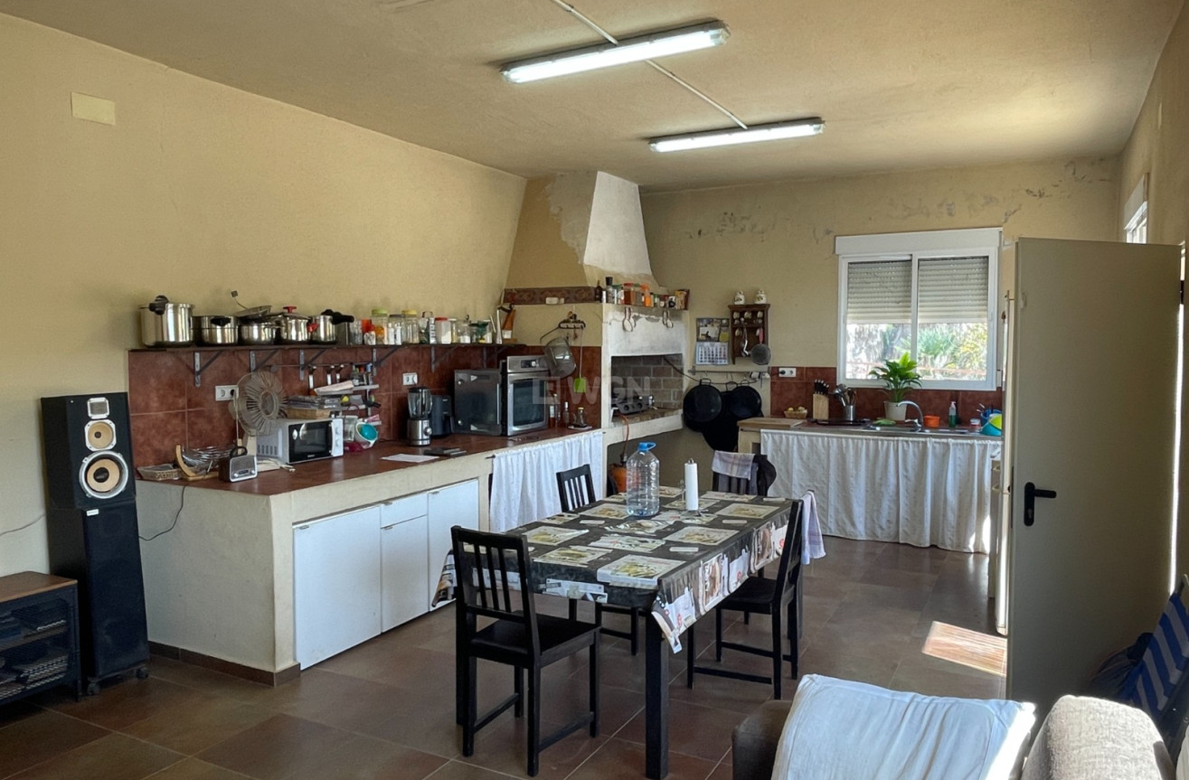 Resale - Villa - Crevillent - Inland