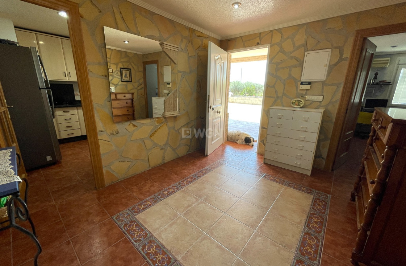 Resale - Villa - Crevillent - Inland