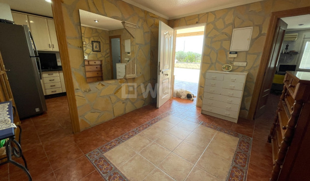 Resale - Villa - Crevillent - Inland